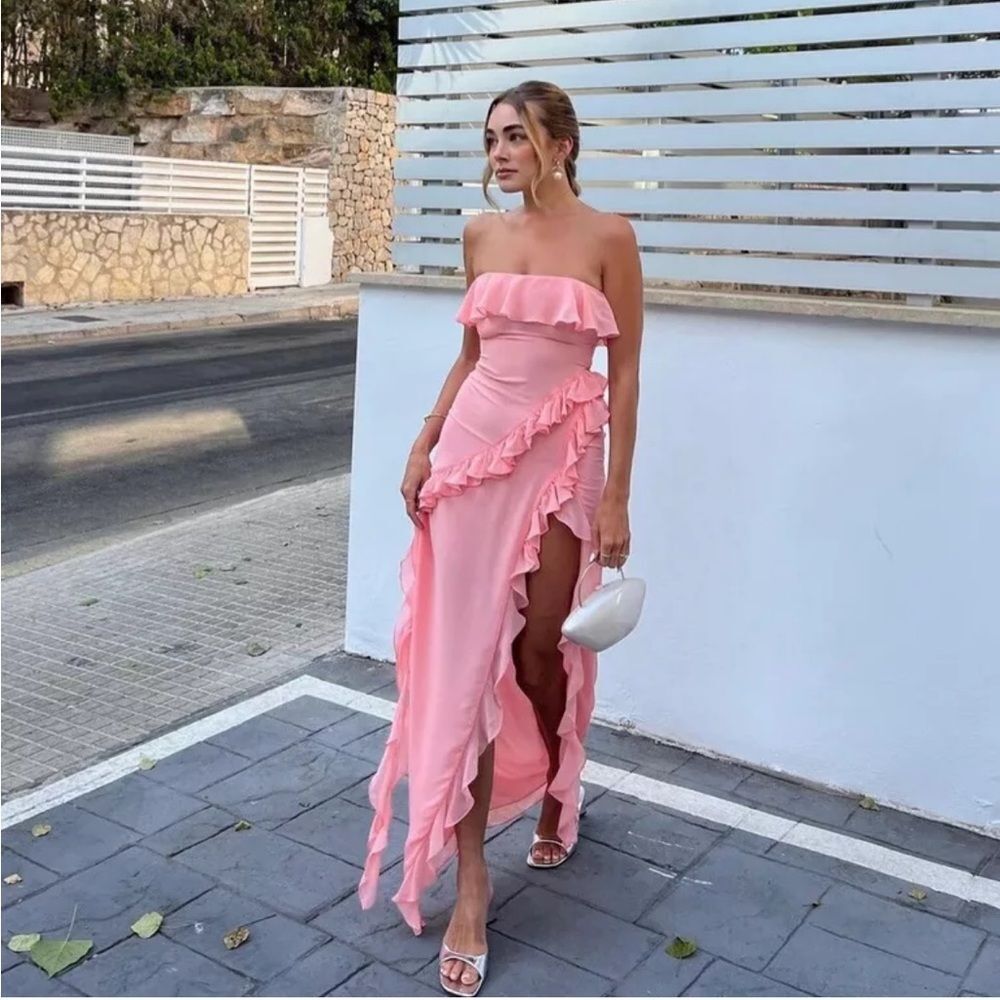 House of CB Sarina Ruffle Strapless Maxi Dress S - peach / pink - Picture 2 of 7